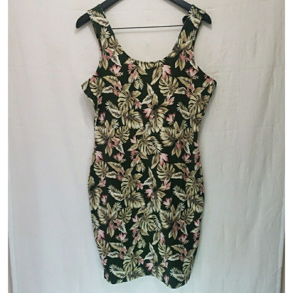 NWT Forever 21 Forrest Green Floral Leaves Short Length Dress Junior Size 1X